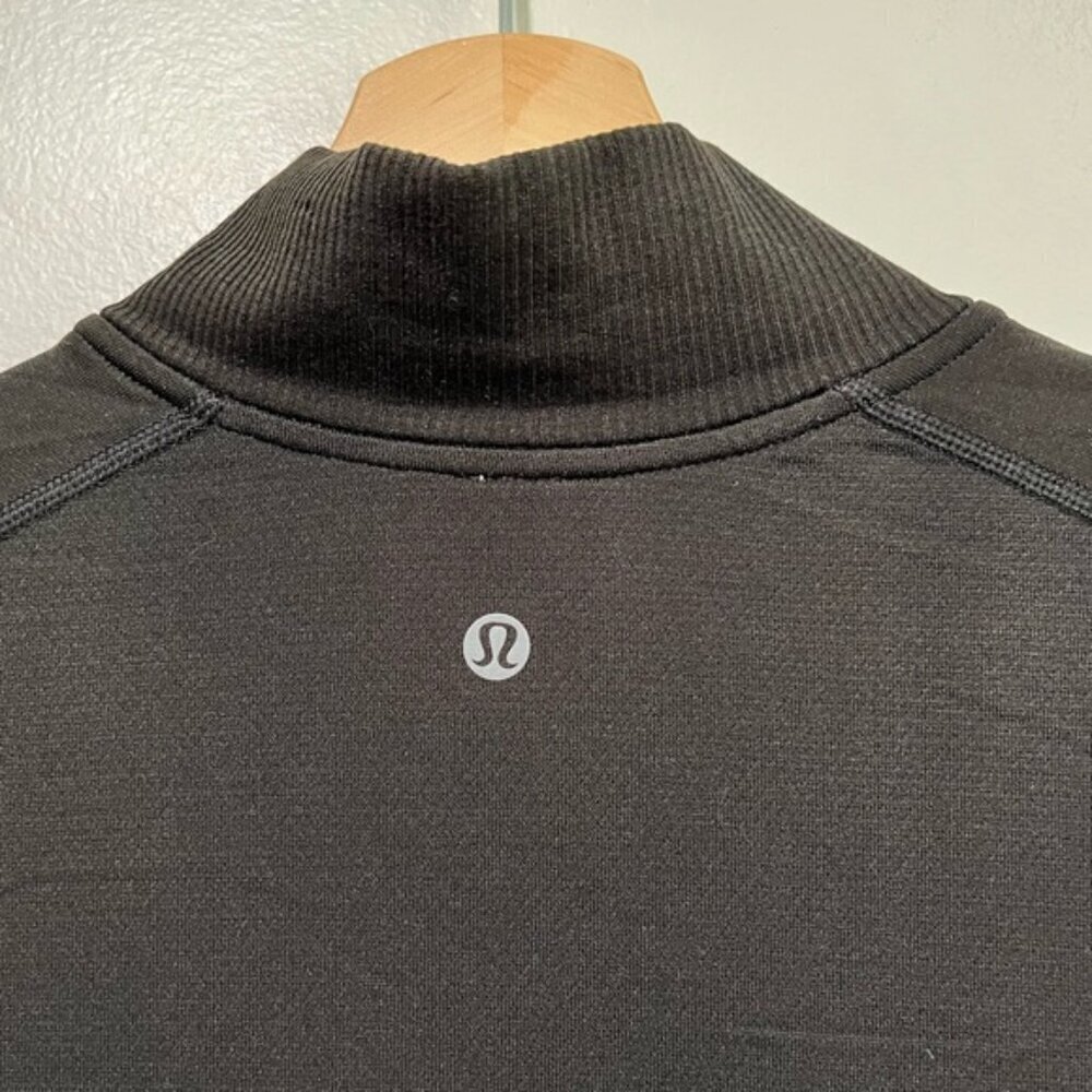 Lululemon Men’s Black Quarter-Zip Long Sleeve Shirt - Pit to Pit 20” - Picture 8 of 10
